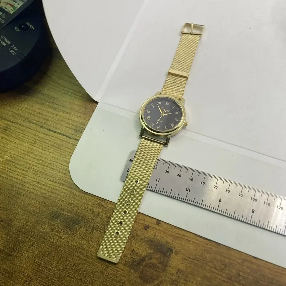 Geneva Womens Gold Tone Quartz Watch New Battery